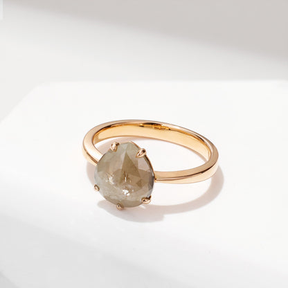 Raw Diamond Solitare Ring in 18K Gold