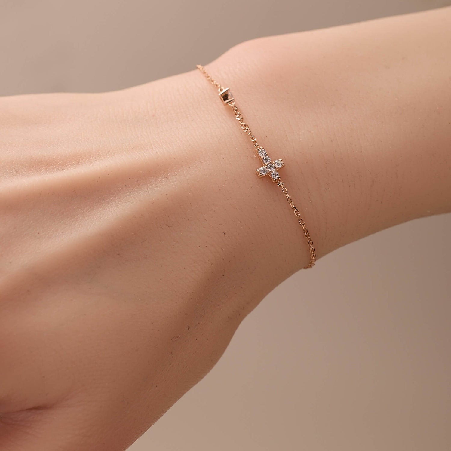 925 Silver Minimalist Cross Bracelet