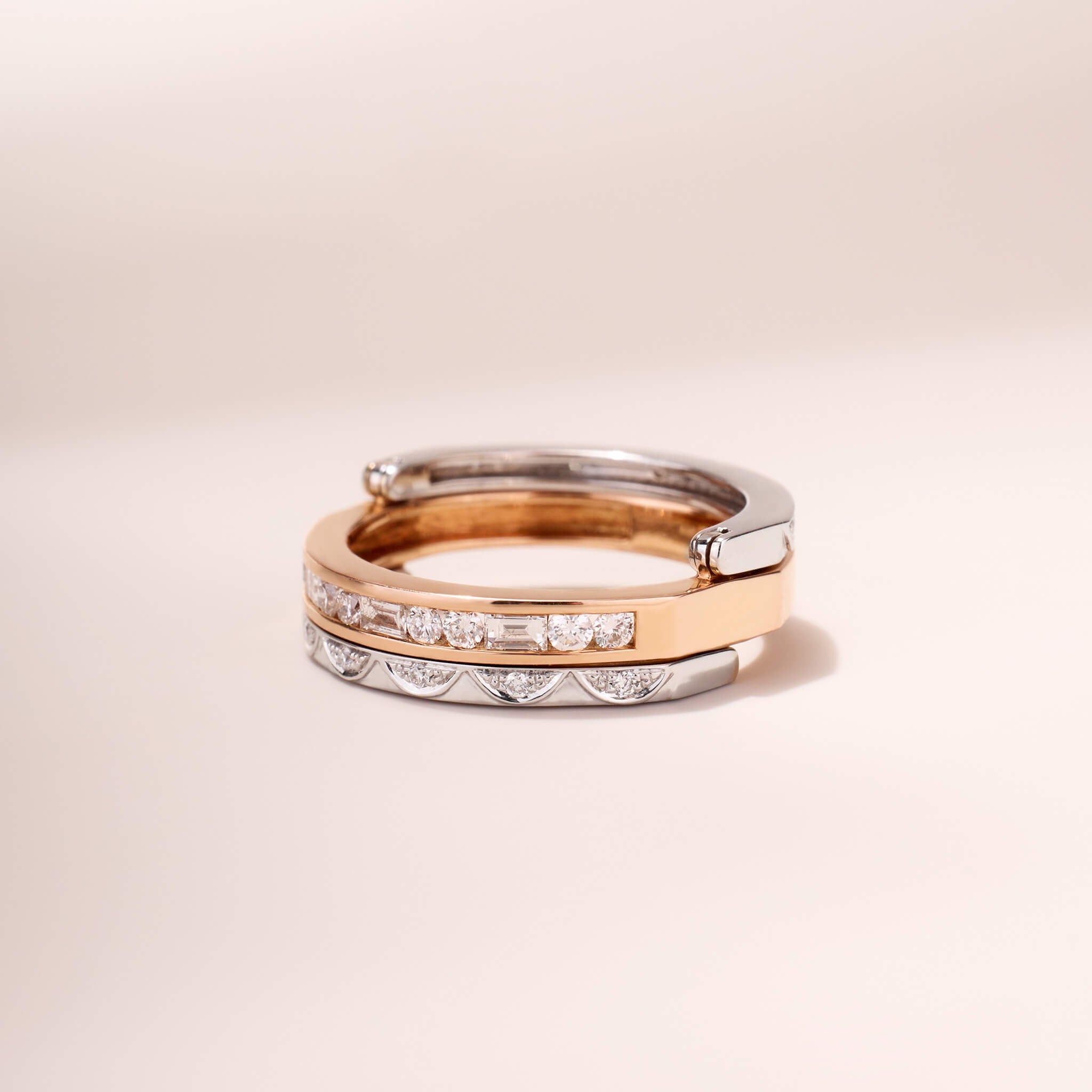 Two-Flips Diamond Ring（1 Rings with 6 Styles)
