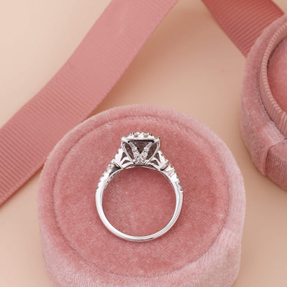 1.09 ct.tw.Classic Diamond Halo Ring