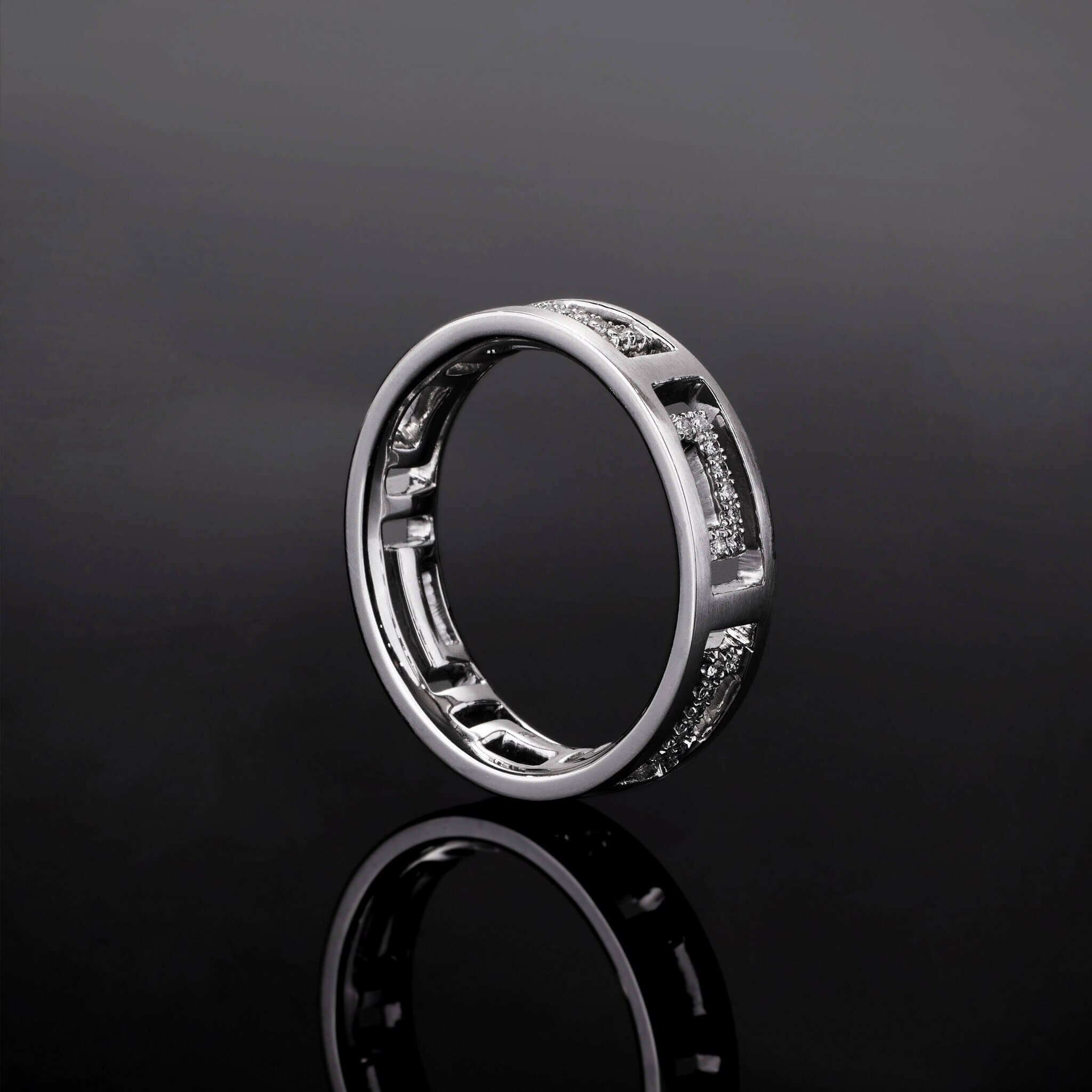 18K Gold Unisex Diamond Band Ring