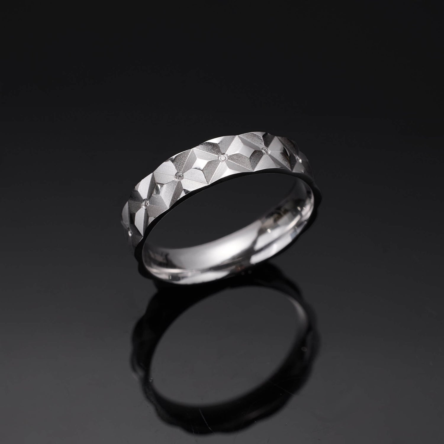 18K Gold Unisex Geometric Band Ring