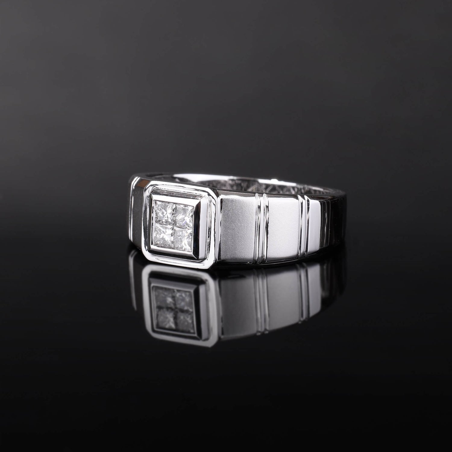 18K Gold Unisex Diamond Signet Ring