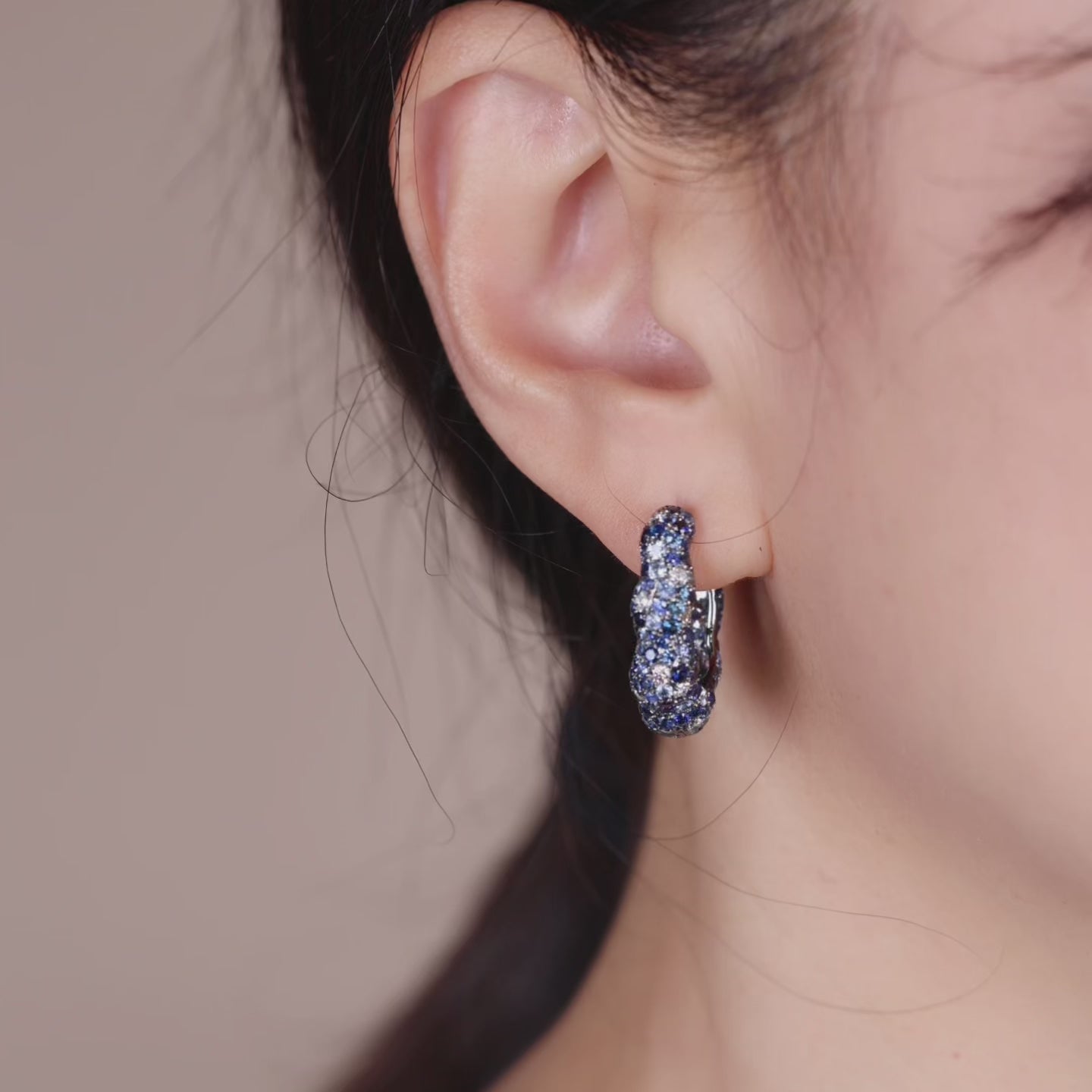 18K Gold Natural Blue Sapphire &amp; Diamond Hoop Earrings