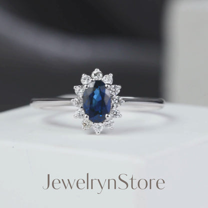 0.54 ct.tw. Vintage-styled Natural Blue Sapphire &amp; Diamond Ring