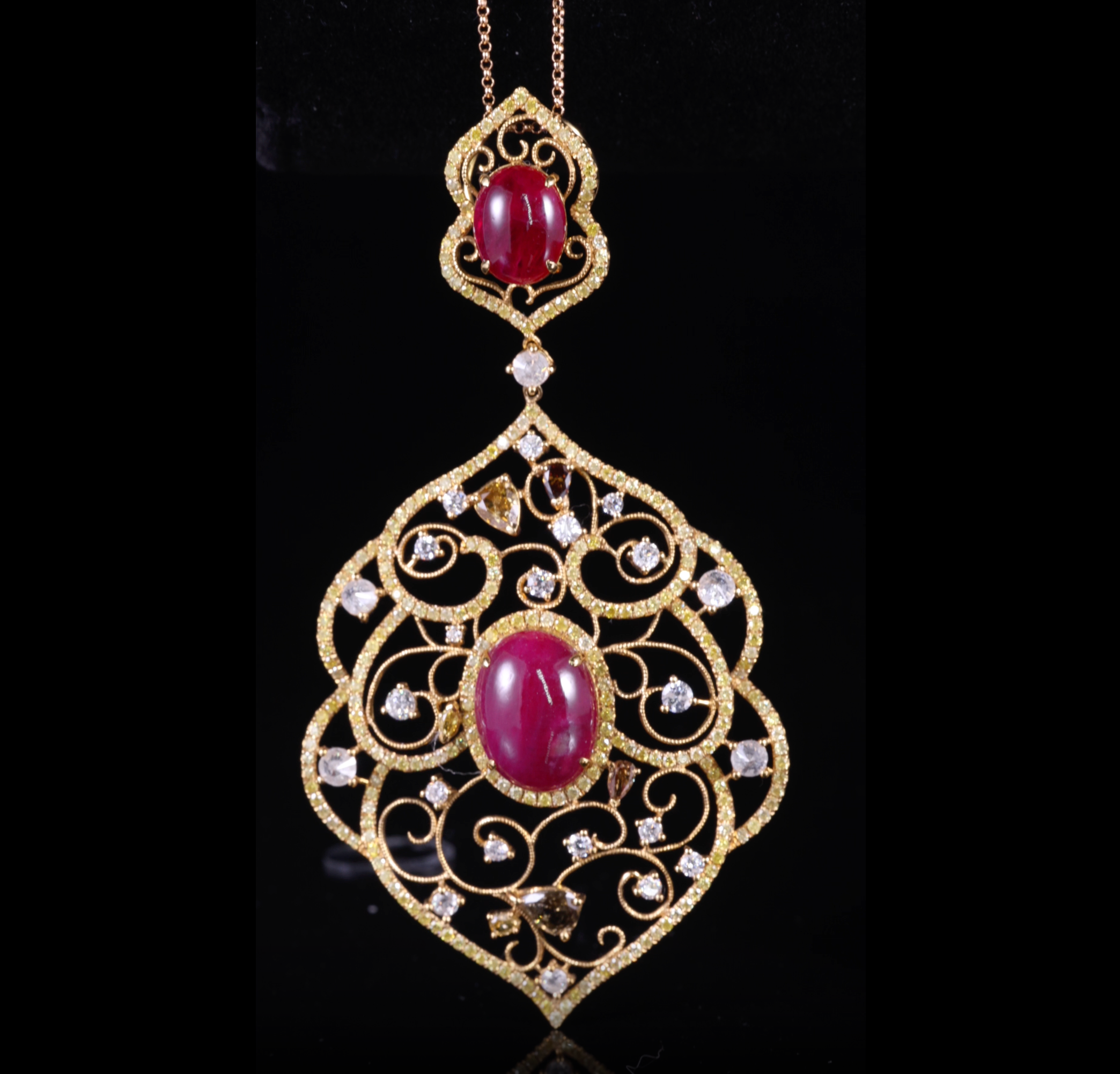 18K Gold Art Deco Pendant with Natural Diamond and Ruby