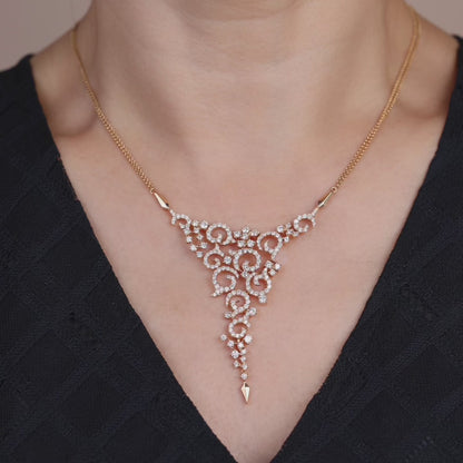 2.86ct.tw. Natural Diamond Necklace in 18K Gold