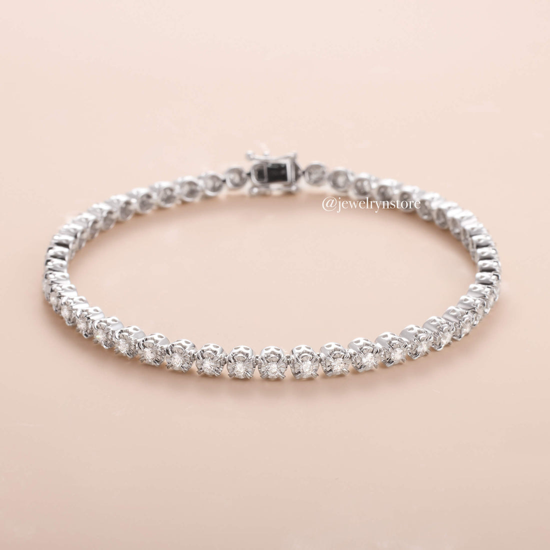 1.21 ct.tw. Diamond Bracelet in 18K Gold - Jewelry And Store