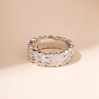 Multi-Diamond Vintage-Style Band