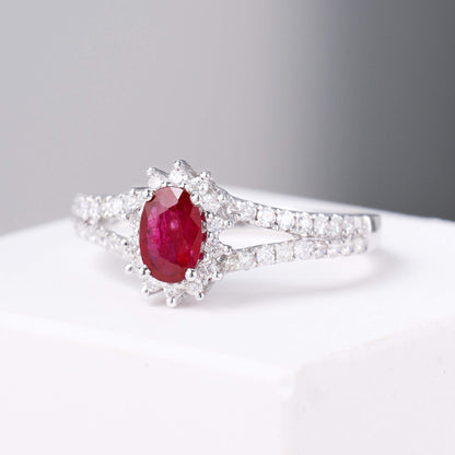0.43ct.t.w. Nature Ruby Halo Diamond Ring