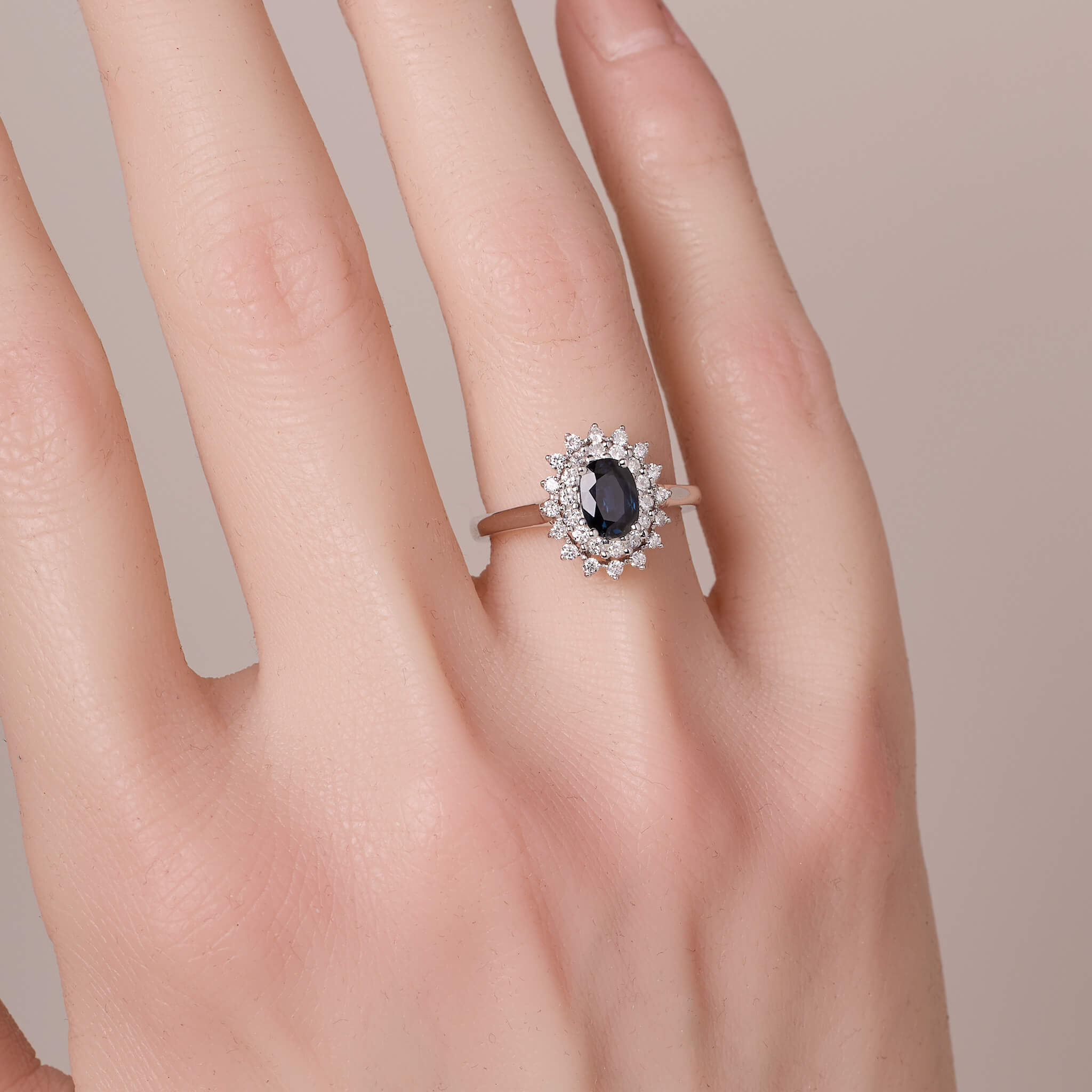 0.81ct.tw. Natural Blue Sapphire Halo Diamond Ring - Jewelry And Store