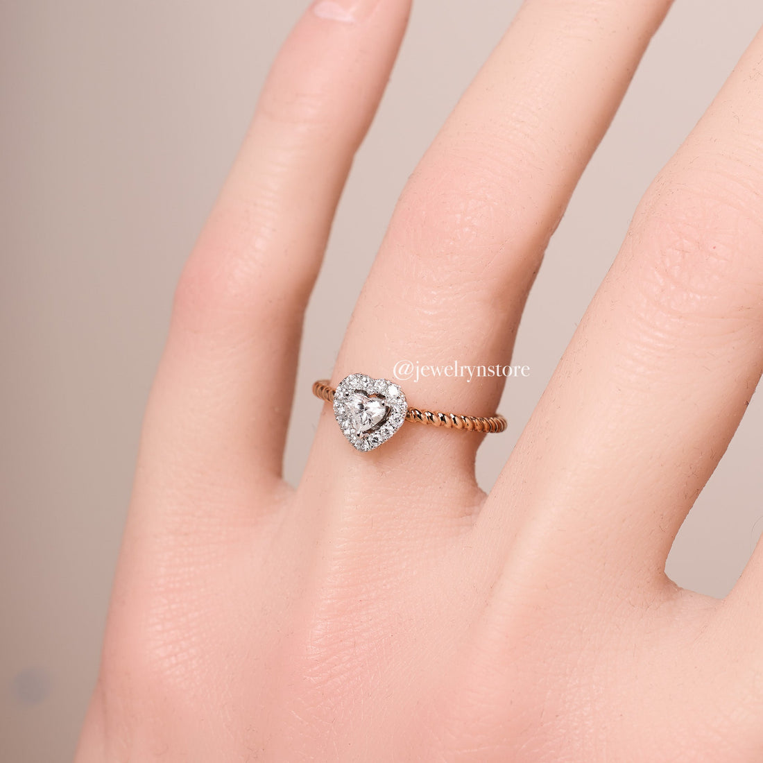 0.36 ct.tw. Heart-shape Diamond Halo Ring