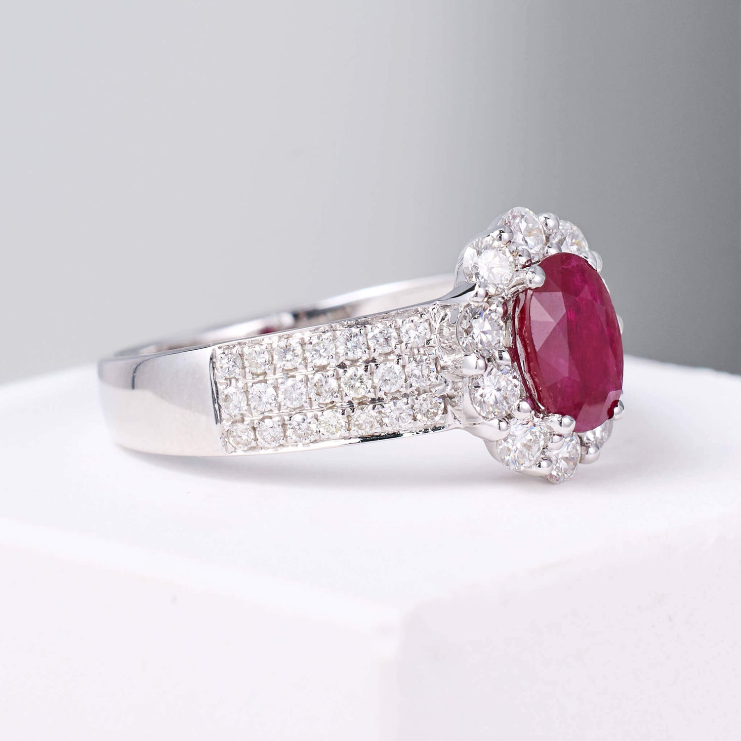 1.00ct.t.w. Vintage-styled Nature Ruby Halo Diamond Ring