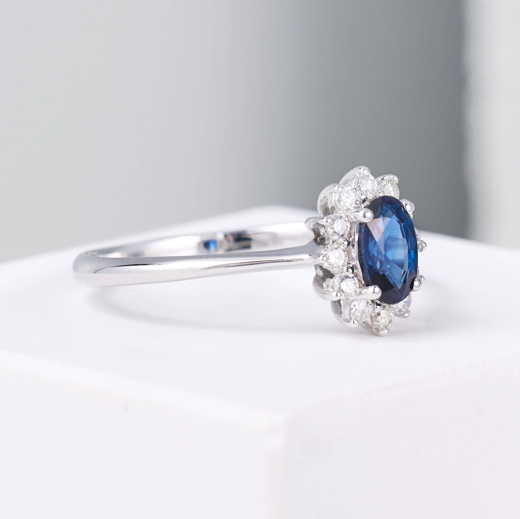 0.54 ct.tw. Vintage - styled Natural Blue Sapphire &amp; Diamond Ring - Jewelry And Store